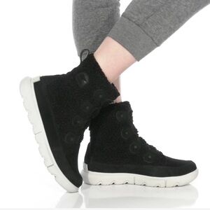 Sorel Black and White Winter Boots